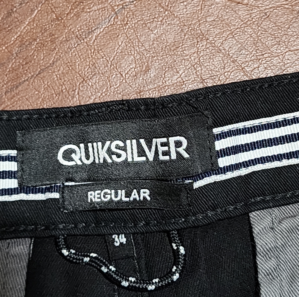 Quiksilver Black Men's Shorts - Picture 4 of 7